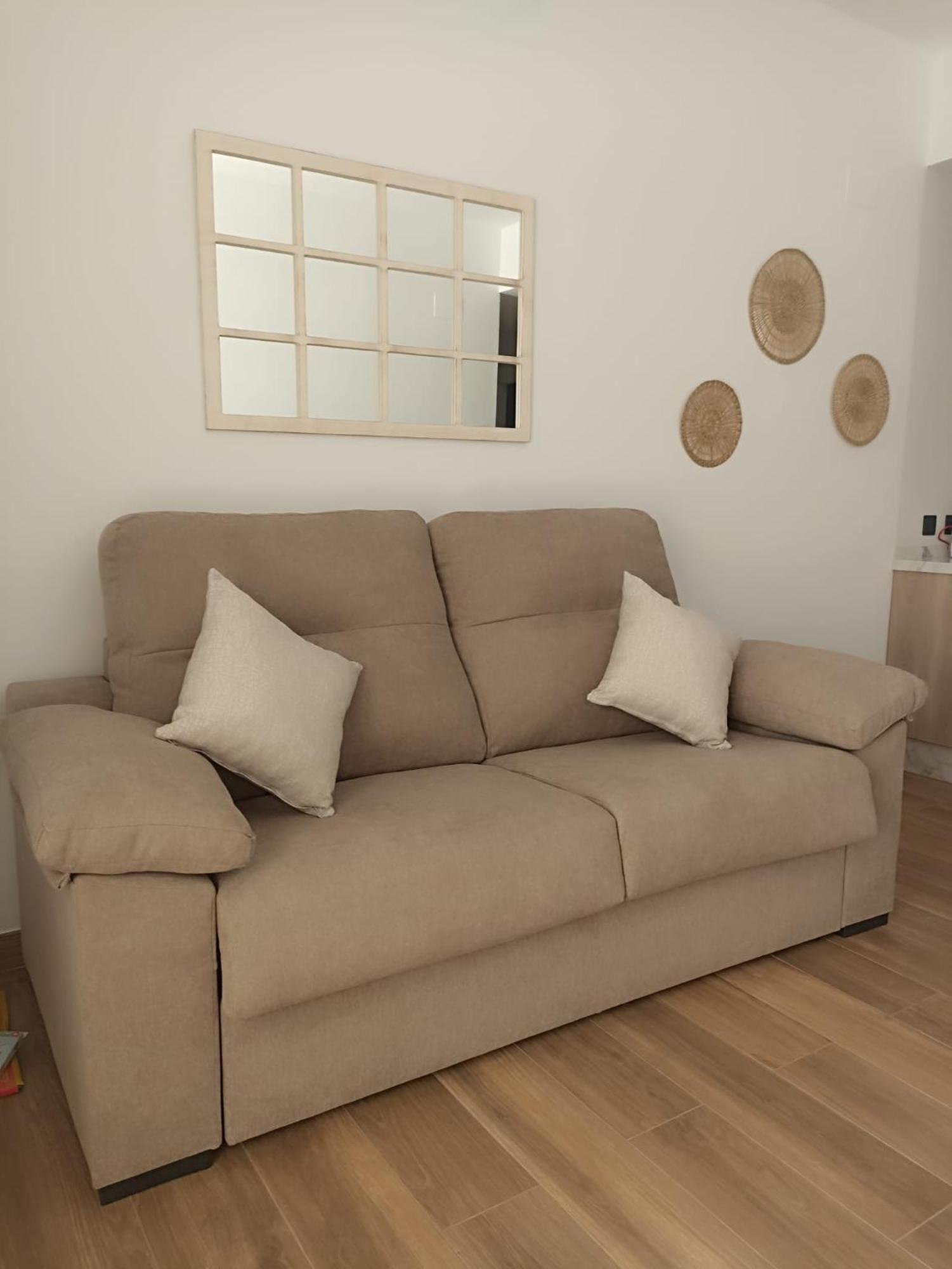 Apartamento Nuevo Centrico Con Aparcamiento Privado Incluido アルカラ・デ・グアダイラ エクステリア 写真